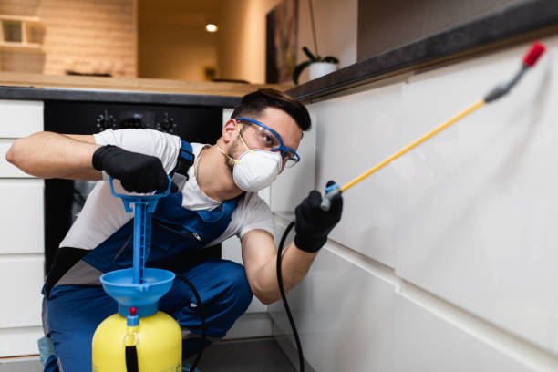 Best Exterminator Services  in Ocala Estates, FL